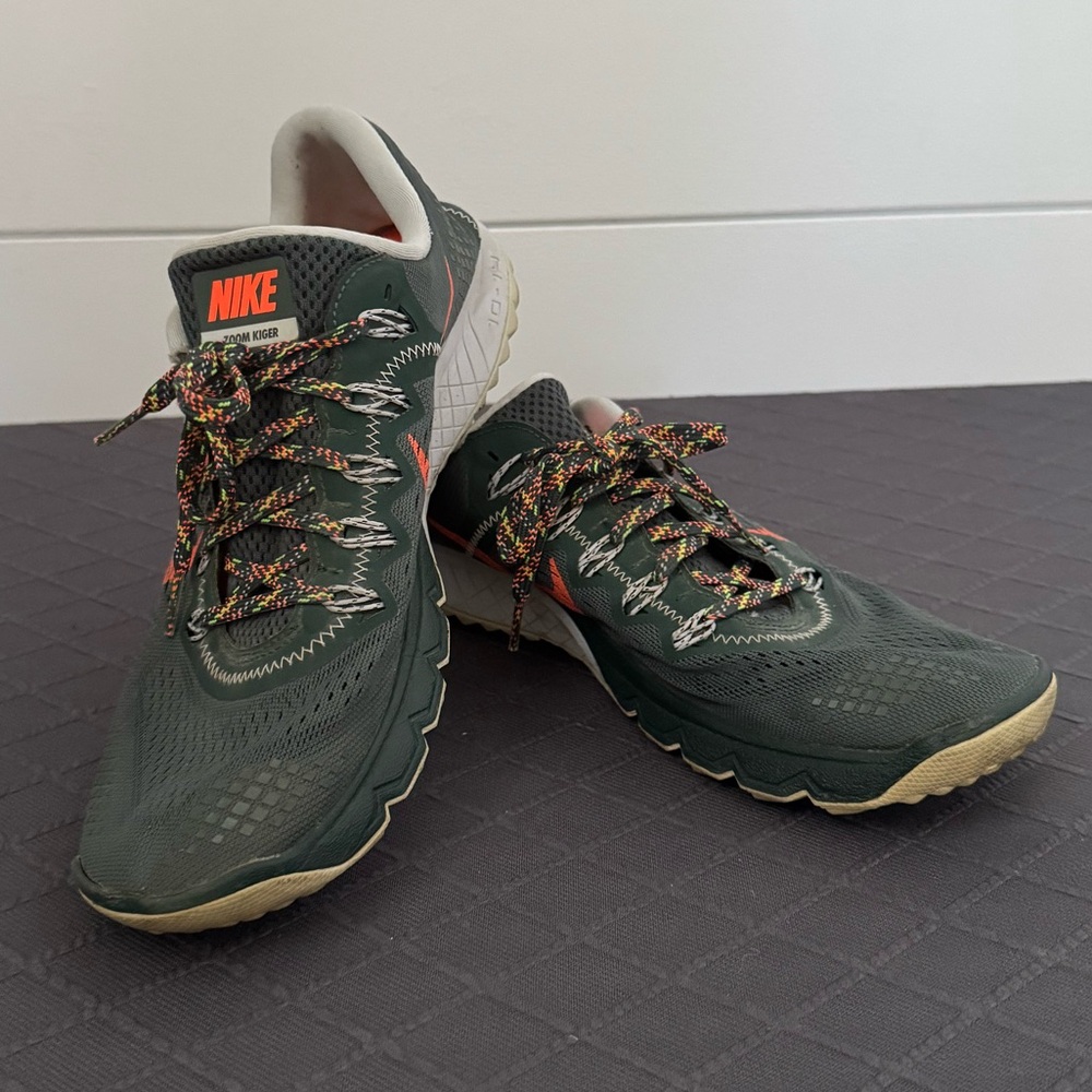 Nike Zoom Kiger Green and Orange Athletic Shoes for Trail Running, Men’s 9